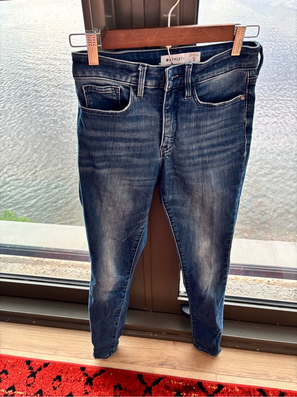 Women’s Athleta Stretchy Skinny Jeans